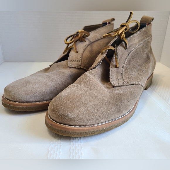 Tommy Hilfiger Men\'s Classic Suede Lace Boot, Size: 8 Color: Tan main image 10